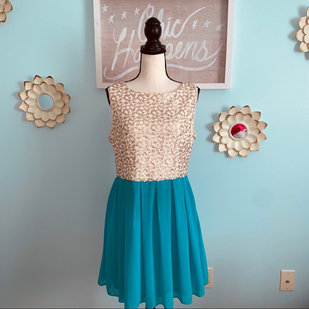 B. Darling Party/Wedding Dress